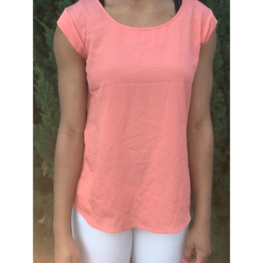 “THE LIMITED” Women’s Basic Business Top - Picture 5 of 6